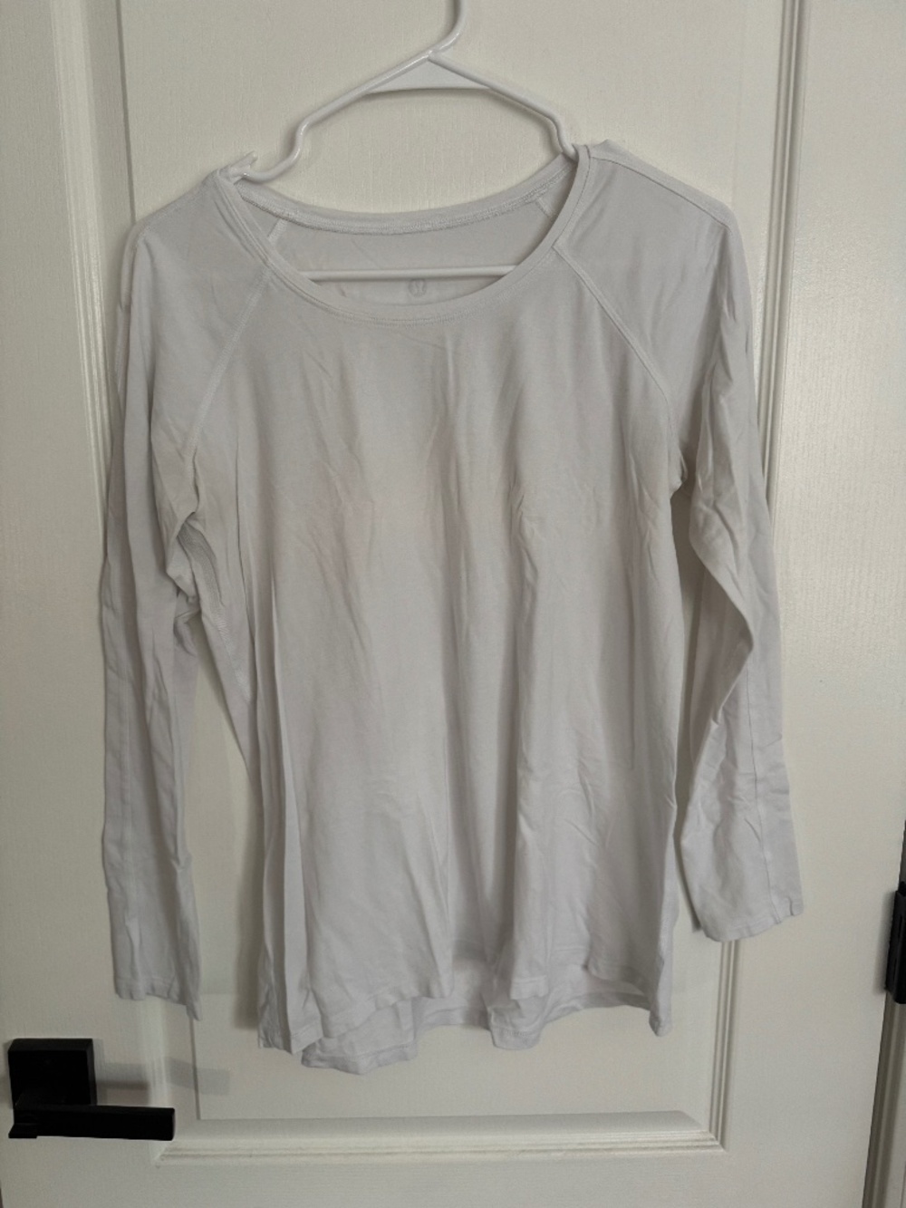 WHITE LONGSLEEVE LULULEMON